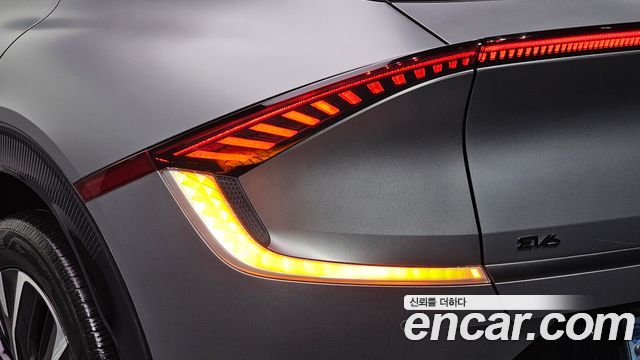 Kia EV6 2022 — photo 9
