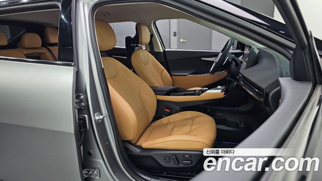 Kia EV6 2022 — photo 16