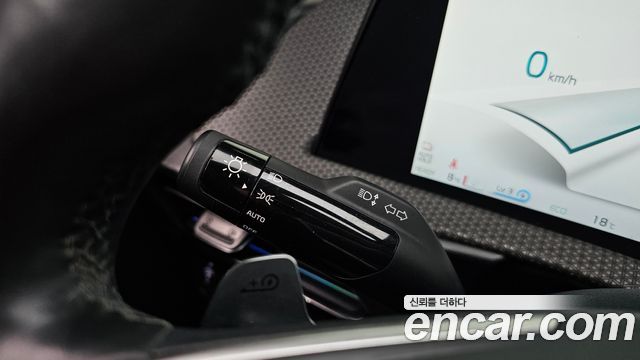 Kia EV6 2022 — photo 33