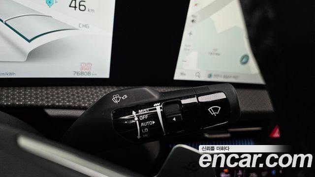 Kia EV6 2022 — photo 36