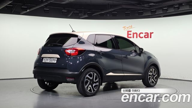 Renault Korea QM3 2016 — photo 2