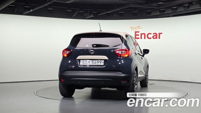 Renault Korea QM3 2016 — photo 4