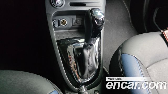 Renault Korea QM3 2016 — photo 12