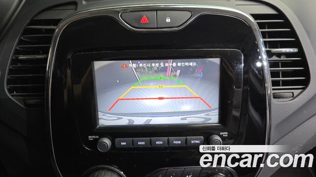 Renault Korea QM3 2016 — photo 21