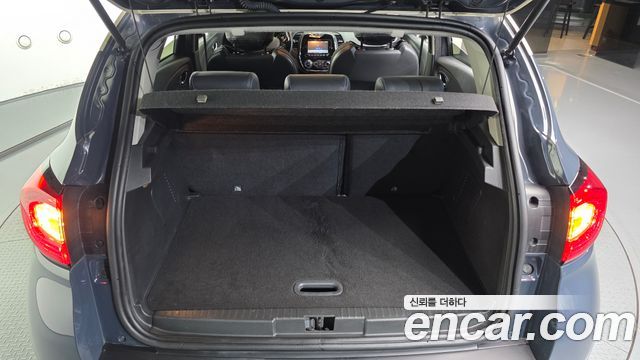 Renault Korea QM3 2016 — photo 26