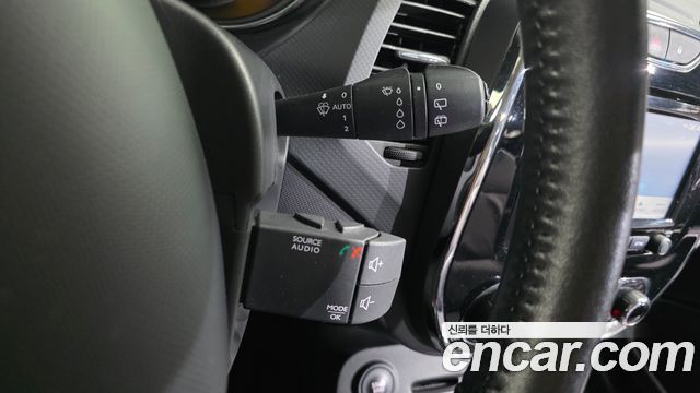 Renault Korea QM3 2016 — photo 27