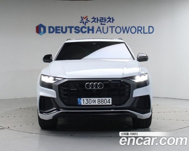 Audi Q8 2023 — photo 3