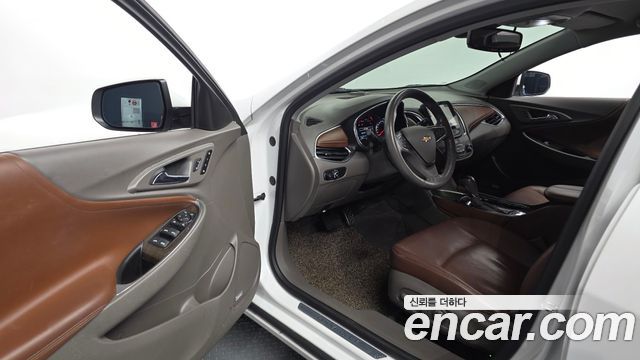 Chevrolet Korea Malibu 2017 — photo 13