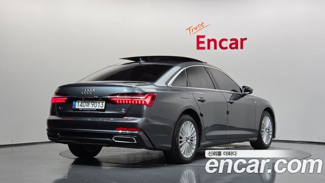 Audi A6 2020 — photo 2