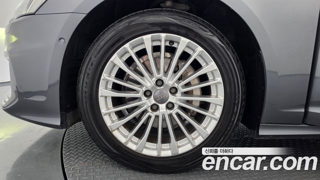 Audi A6 2020 — photo 5