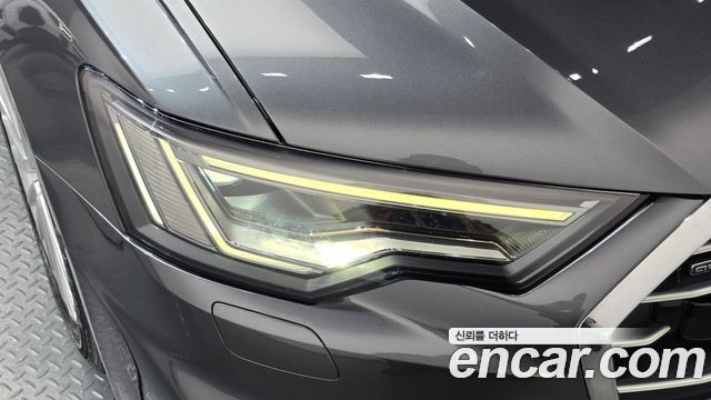 Audi A6 2020 — photo 8