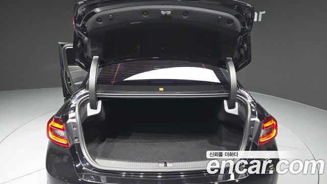 Renault Korea SM6 2019 — photo 26