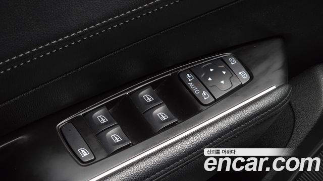 Renault Korea SM6 2019 — photo 27