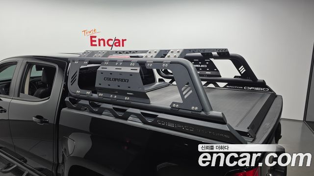 Chevrolet Korea Colorado 2021 — photo 25