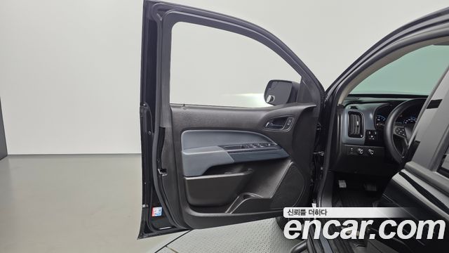 Chevrolet Korea Colorado 2021 — photo 14