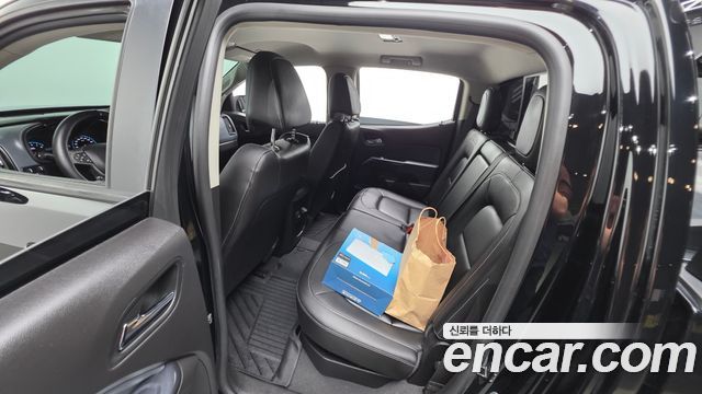Chevrolet Korea Colorado 2021 — photo 16