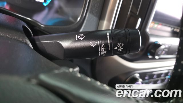 Chevrolet Korea Colorado 2021 — photo 34