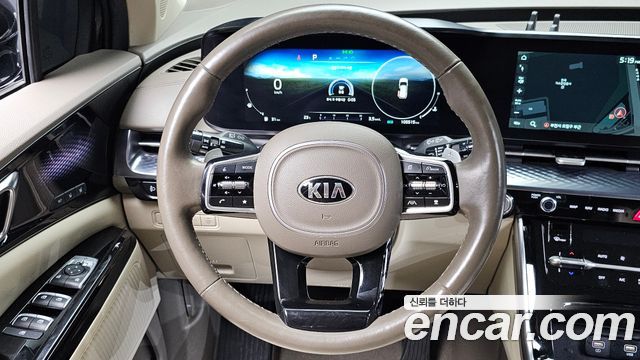 Kia Canival 2021 — photo 14