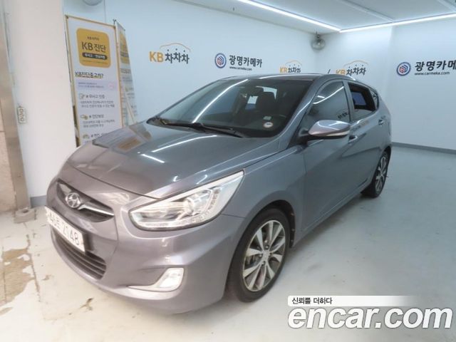 Hyundai Accent 2014 — photo 2