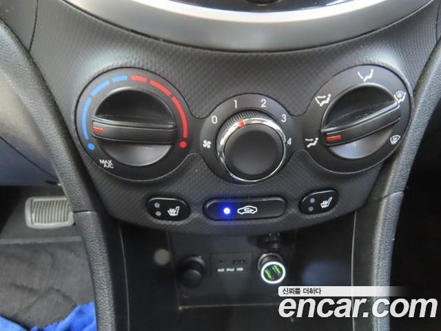 Hyundai Accent 2014 — photo 14