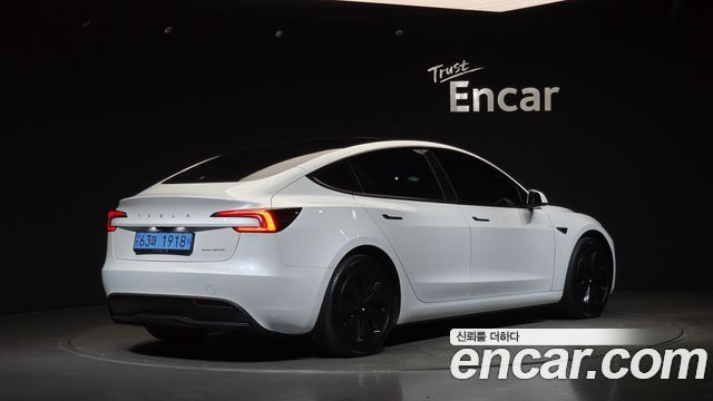 Tesla Model 3 2024 — photo 2