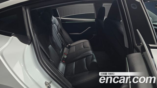 Tesla Model 3 2024 — photo 17