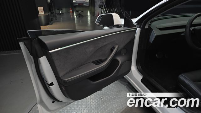 Tesla Model 3 2024 — photo 14