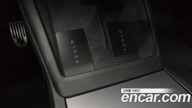 Tesla Model 3 2024 — photo 32