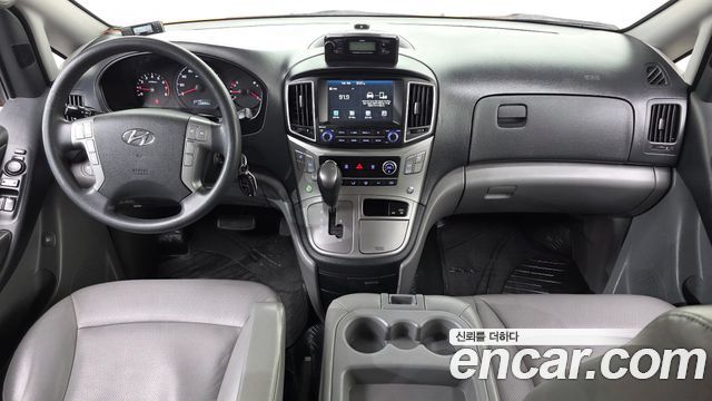 Hyundai Starex 2021 — photo 10