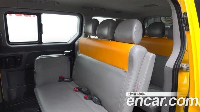 Hyundai Starex 2021 — photo 17