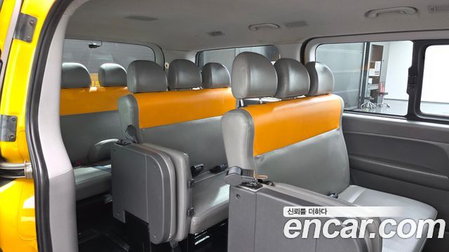 Hyundai Starex 2021 — photo 18