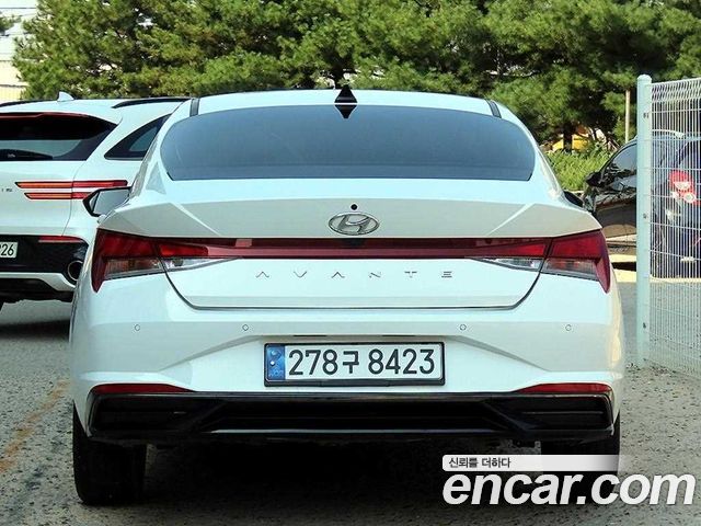 Hyundai AVANTE 2023 — photo 4