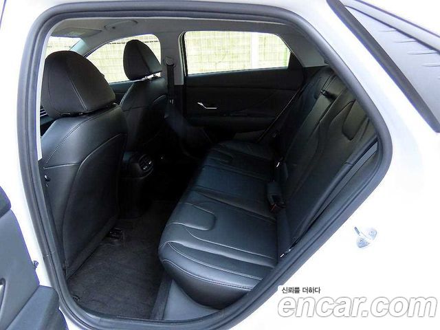 Hyundai AVANTE 2023 — photo 6