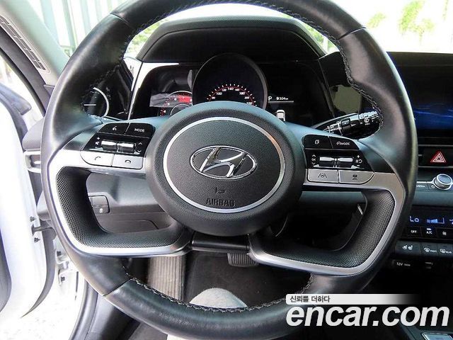 Hyundai AVANTE 2023 — photo 8
