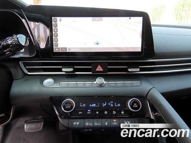 Hyundai AVANTE 2023 — photo 13
