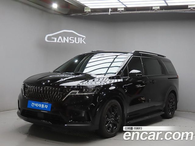 Kia Canival 2021 — photo 1