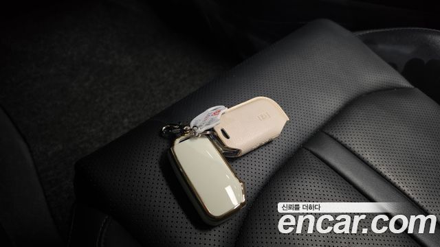 Kia K5 2021 — photo 16
