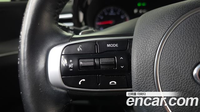 Kia K5 2021 — photo 18