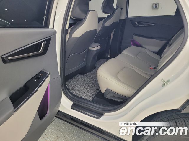 Kia EV6 2025 — photo 10