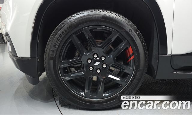 Chevrolet Korea Traverse 2021 — photo 5