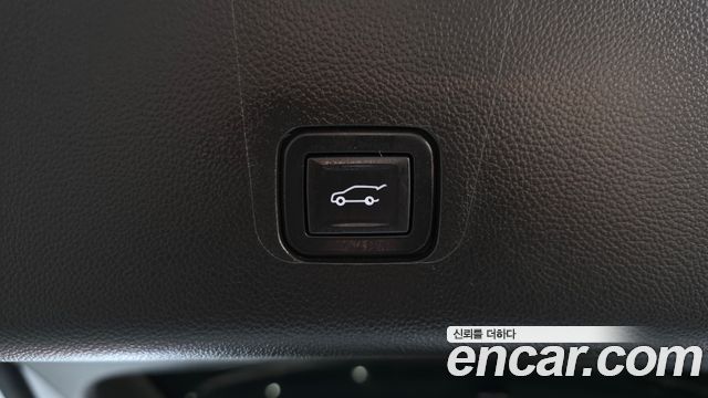 Chevrolet Korea Traverse 2021 — photo 27