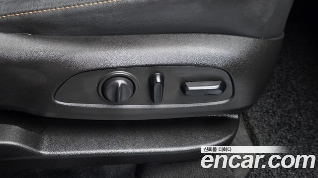 Chevrolet Korea Traverse 2021 — photo 34