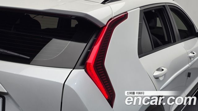 Kia Niro 2022 — photo 9