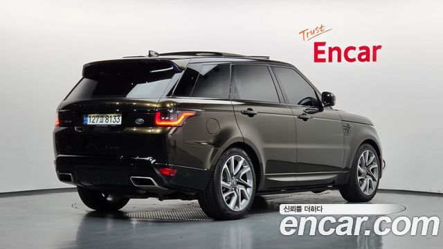 Land Rover Range Rover Sport 2019 — photo 2