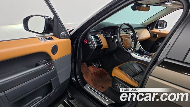 Land Rover Range Rover Sport 2019 — photo 10