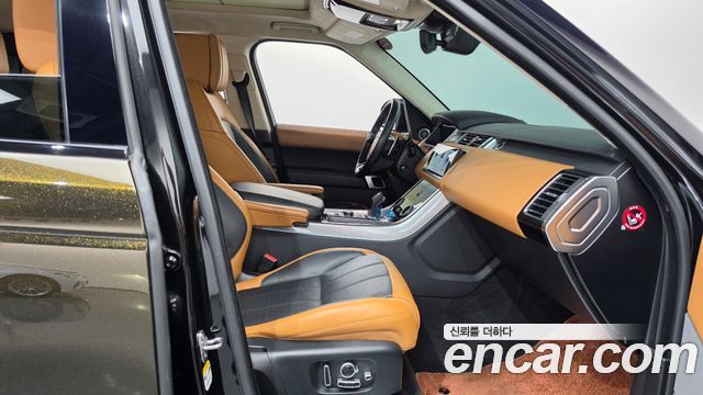Land Rover Range Rover Sport 2019 — photo 11