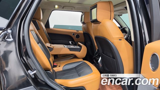 Land Rover Range Rover Sport 2019 — photo 12