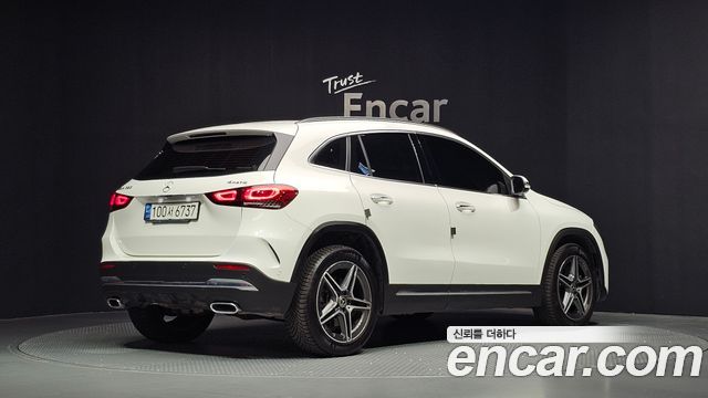 Mercedes-Benz GLA-Class 2020 — photo 2
