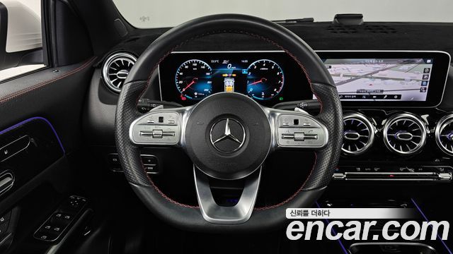 Mercedes-Benz GLA-Class 2020 — photo 19