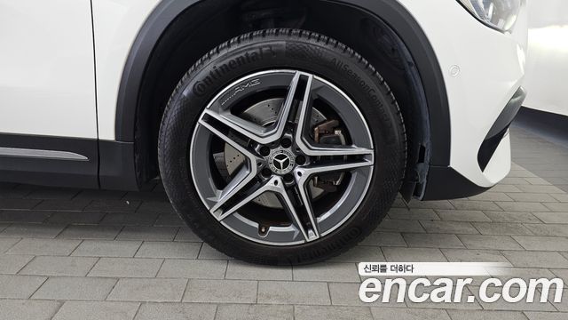 Mercedes-Benz GLA-Class 2020 — photo 7